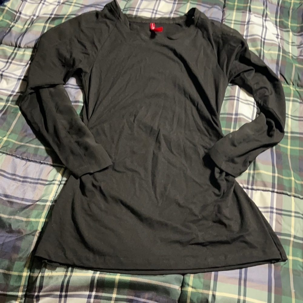 NWOT Ruby Ribbon l/s shirt XS